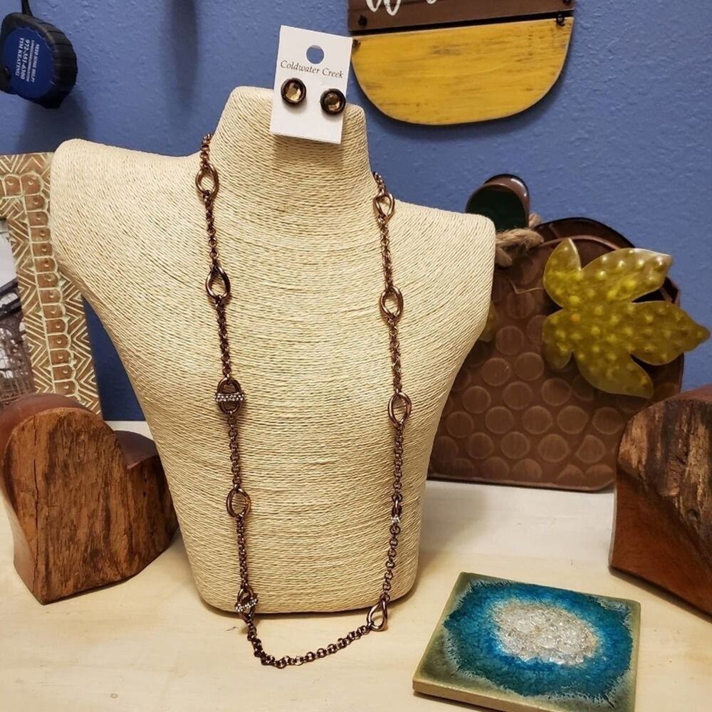 New Coldwater Creek‎ bronze necklace and earrings